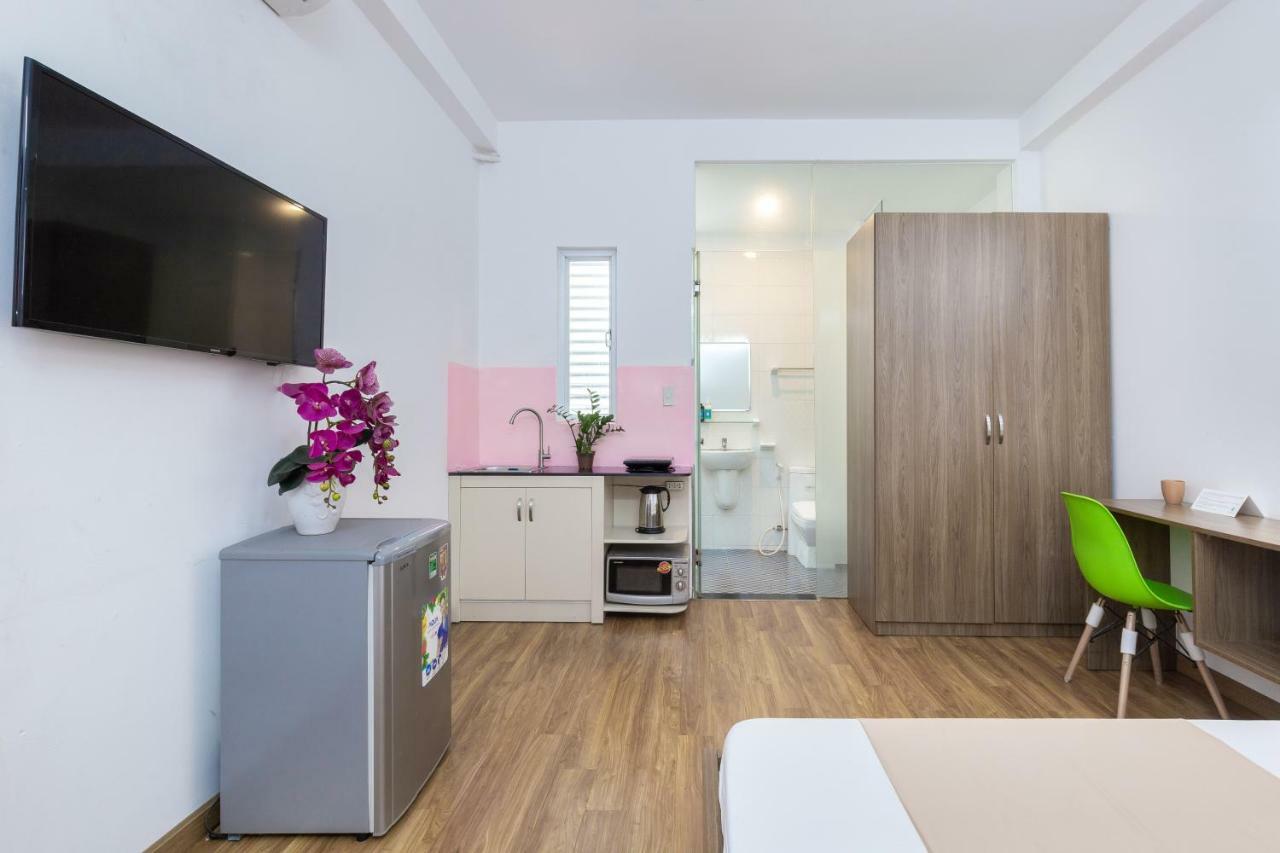 Cozrum Homes Truong Dinh Хошимин Экстерьер фото