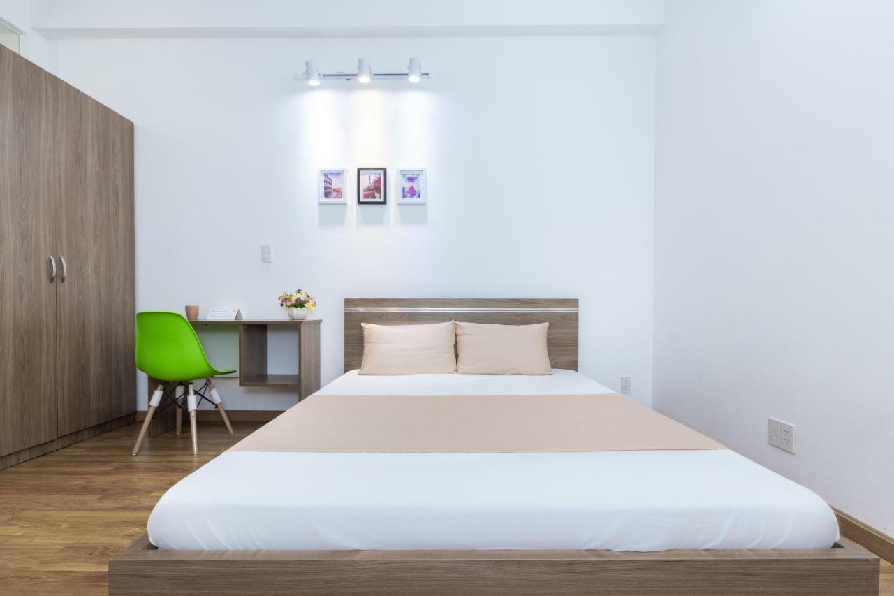 Cozrum Homes Truong Dinh Хошимин Экстерьер фото